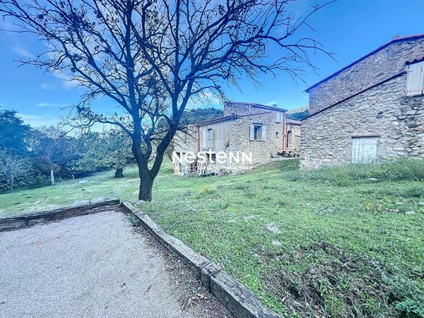 Maison à vendre à Argelès-sur-Mer - 11 pièces avec 8 chambres