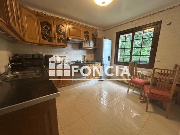 Location Maison 5 pièces 111 m² - 36 AVENUE DE BOUVET Saint Germain En Laye 78112