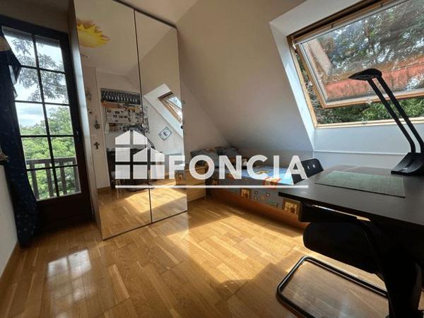 Location Maison 5 pièces 111 m² - 36 AVENUE DE BOUVET Saint Germain En Laye 78112