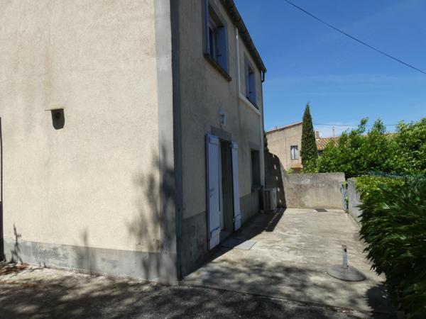 Villa 130m² + dépendance de 48m² pour revenu locatif l'ensemble sur terrain de 2434m²