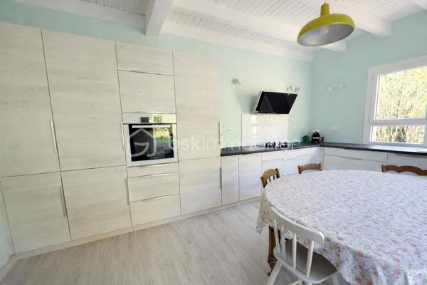 Maison de 183 m²