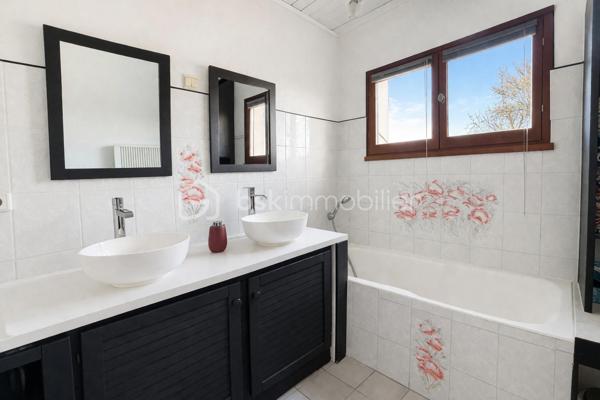 Maison de 183 m²