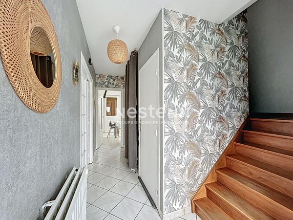 Maison familiale à vendre à Somain - 5 chambres, jardin et garage - Prix : 232.900 euros