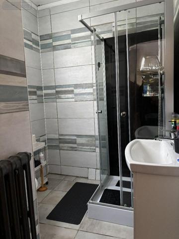 Maison à vendre à Maël-Carhaix dans les Côtes-d'Armor (22340), ref : 188