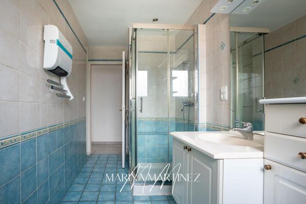 Maison familiale avec piscine et cuisine d'été - 3 chambres - Bram centre à pied