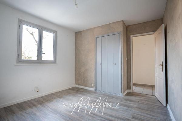 Maison familiale avec piscine et cuisine d'été - 3 chambres - Bram centre à pied