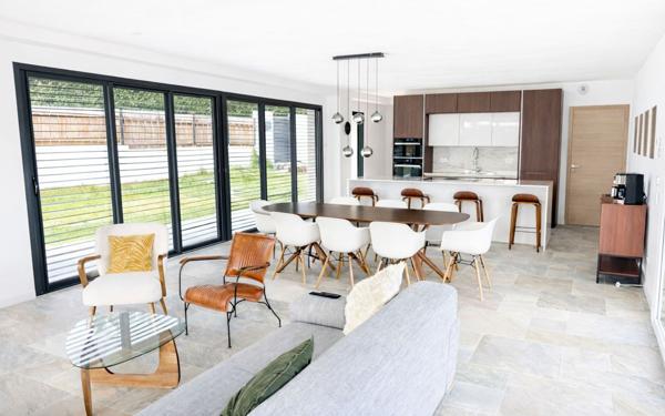 Maison à vendre    5 pièces •  Seignosse