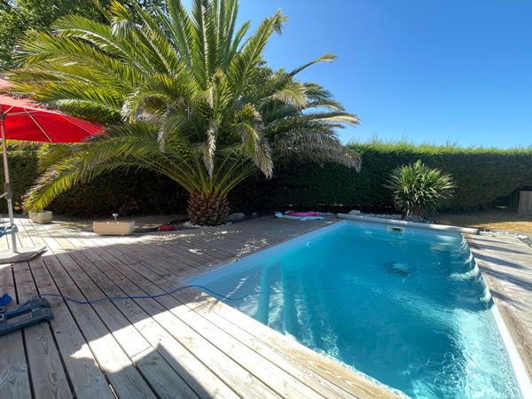 Maison à vendre à Ploeren 143 m² 4 chambres piscine garage carport et annexe