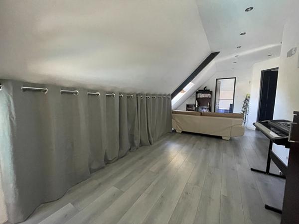 Maison à vendre à Ploeren 143 m² 4 chambres piscine garage carport et annexe