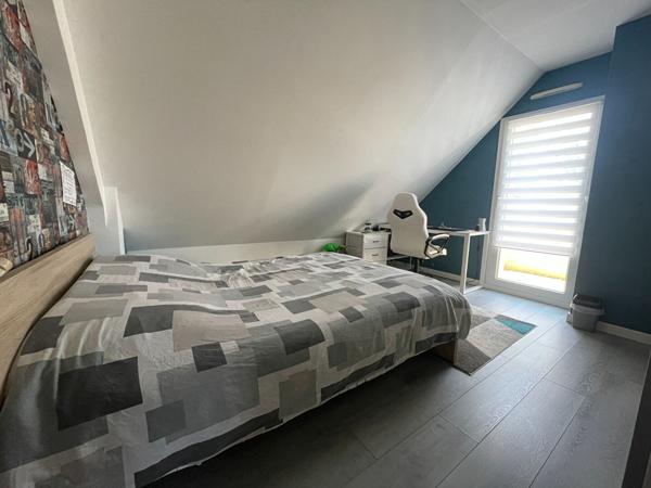 Maison à vendre à Ploeren 143 m² 4 chambres piscine garage carport et annexe