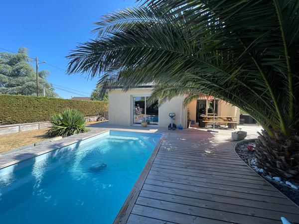 Maison à vendre à Ploeren 143 m² 4 chambres piscine garage carport et annexe