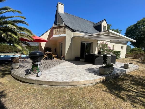 Maison à vendre à Ploeren 143 m² 4 chambres piscine garage carport et annexe