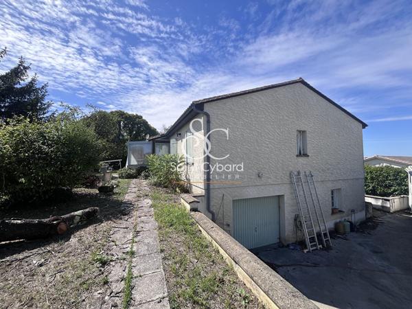 Maison à vendre à Claix – 6 pièces, 3 chambres, grand terrain