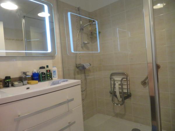 Dpt Alpes de Haute Provence (04), à vendre DIGNE LES BAINS, APPARTEMENT 68 M2 dans RESIDENCE DE LUXE