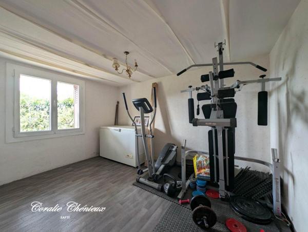 Charmant foyer cantalien à finir de rénover