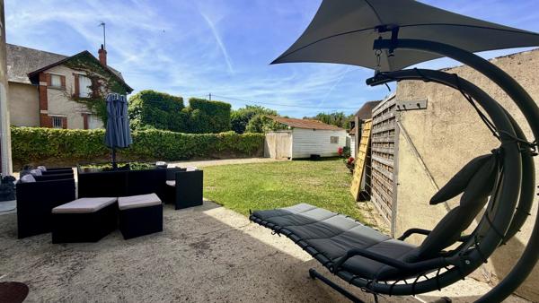 Vente                                                      Maison de village
                        
                     4 pièces                      158 m2                     à Argent-sur-Sauldre