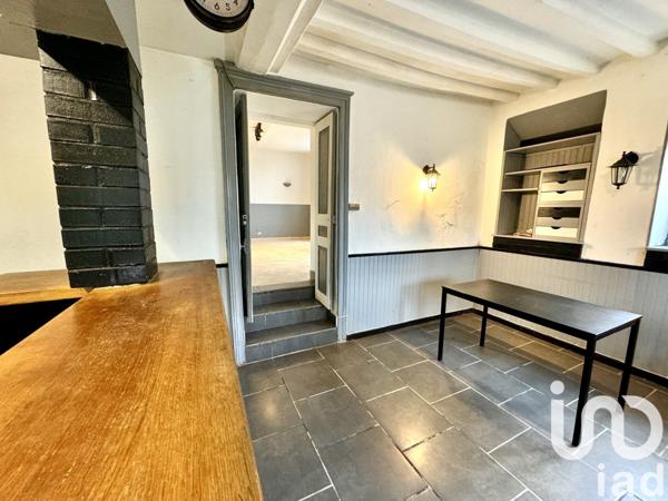 Maison de village 6 pièces de 163 m² à Saint-Vérain (58310)