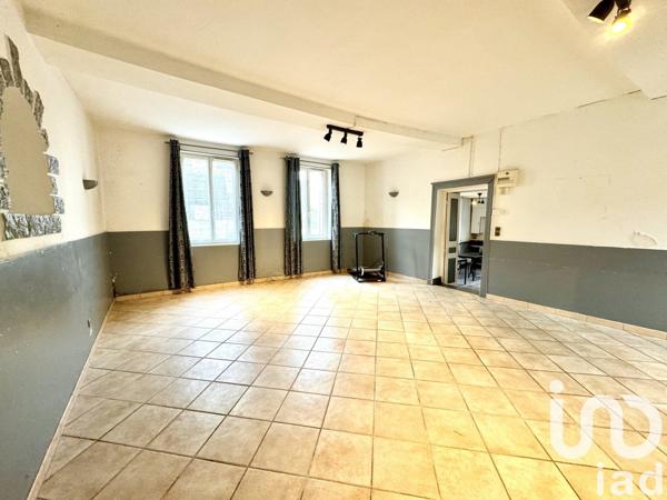 Maison de village 6 pièces de 163 m² à Saint-Vérain (58310)