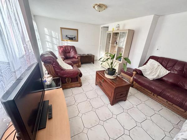 Maison à TIREPIED SUR SEE, 50300 - 15 pièces 317m²