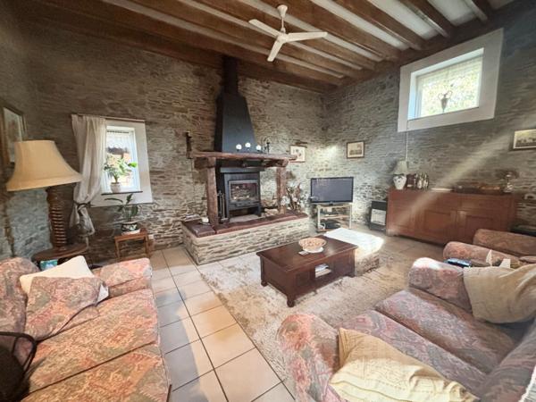 Maison à TIREPIED SUR SEE, 50300 - 15 pièces 317m²