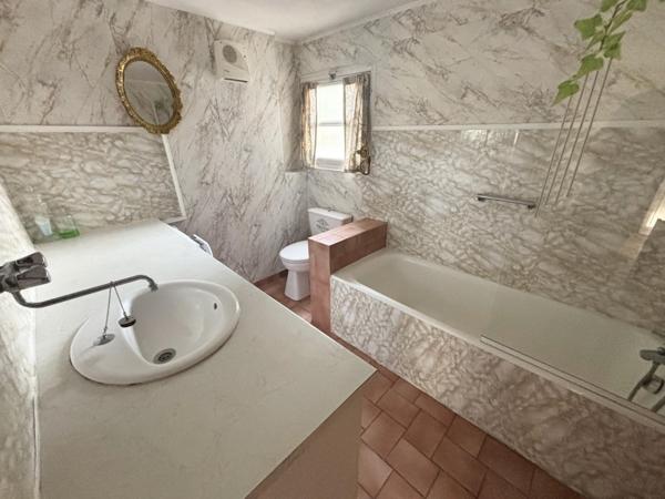 Maison à TIREPIED SUR SEE, 50300 - 15 pièces 317m²