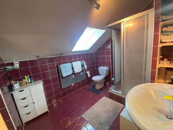 Maison - 5 pièces - Cessy