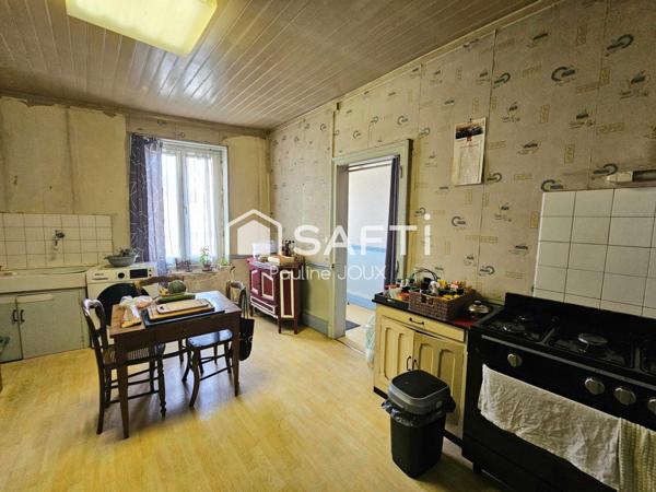 Ensemble de 2 maisons avec garage et terrain