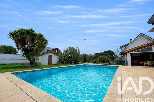 Maison à vendre 8 pièces 270 m² Billère