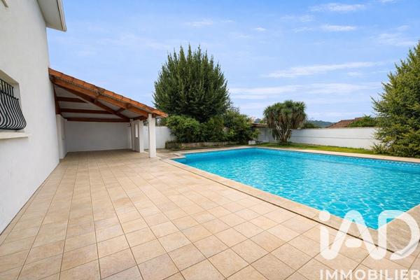 Maison à vendre 8 pièces 270 m² Billère