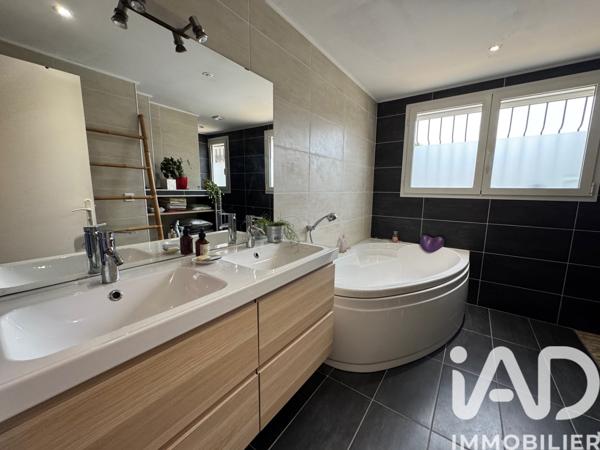 Maison à vendre 8 pièces 270 m² Billère