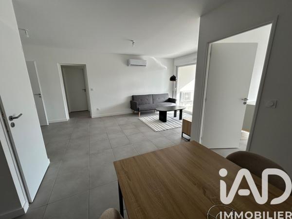 Location appartement 3 pièces 74 m² Frontignan