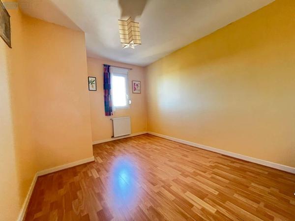 Maison individuelle à vendre à Trégueux dans les Côtes-d'Armor (22950), ref : 22147/103