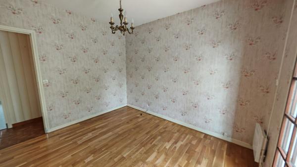 EN VENTE - ST MARTIN D'HEUILLE BELLE MAISON 3 CHAMBRES TERRAIN