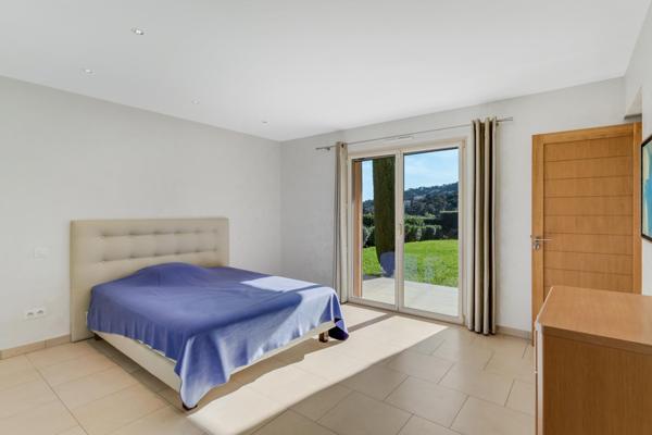 Maison à vendre  8 pièces - 300 m2 CAVALAIRE SUR MER - 83