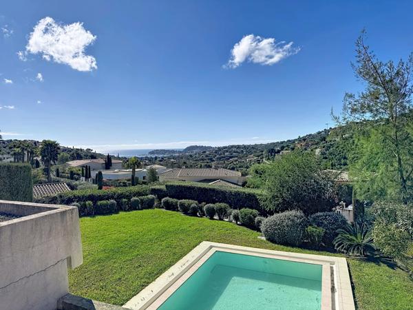 Maison à vendre  8 pièces - 300 m2 CAVALAIRE SUR MER - 83