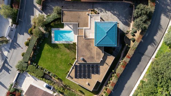 Maison à vendre  8 pièces - 300 m2 CAVALAIRE SUR MER - 83