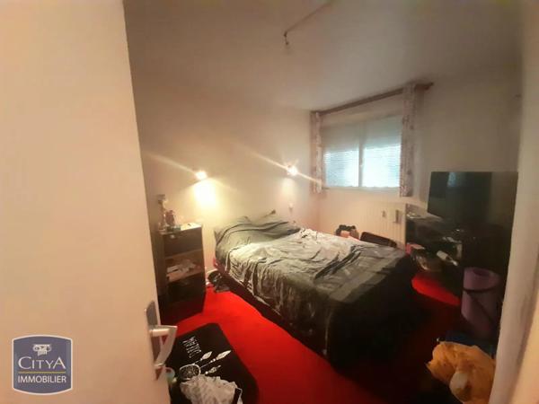 Appartement à louer 3 pièces 64.85m² Angers (49000)