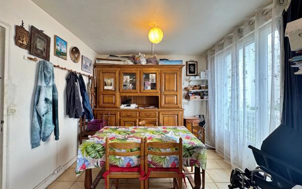 Appartement à vendre    4 pièces • 62,58 m2 Clichy-sous-Bois