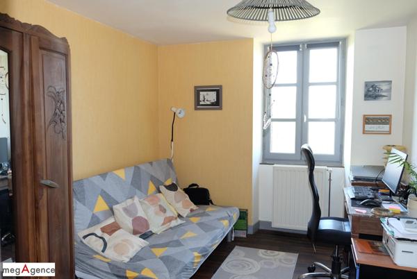 Maison à SAINT-GERMAIN-LES-VERGNES, 19330 - 4 pièces 96m²