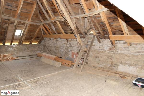 Maison à SAINT-GERMAIN-LES-VERGNES, 19330 - 4 pièces 96m²