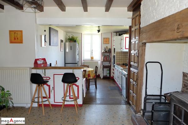 Maison à SAINT-GERMAIN-LES-VERGNES, 19330 - 4 pièces 96m²