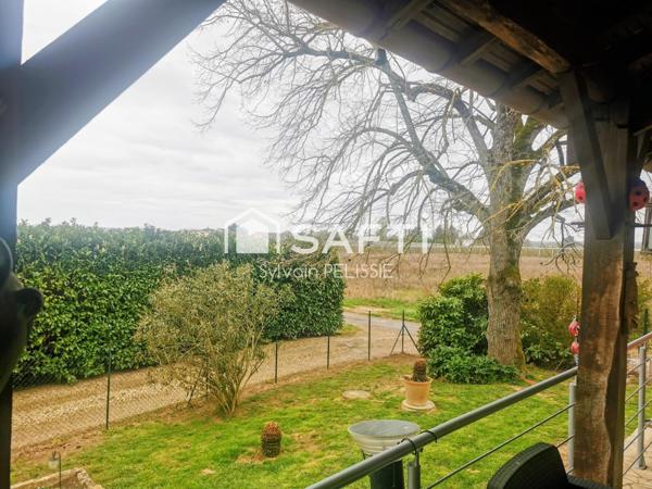 Volumes généreux, dépendances rares, cadre sans vis-à-vis : un bien qui offre de vraies possibilités de vie et de projet.