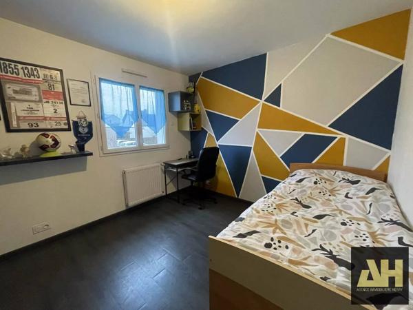LE RELECQ KERHUON - MAISON RECENTE DE 2014 - DPE B - 4 CHAMBRES - GARAGE