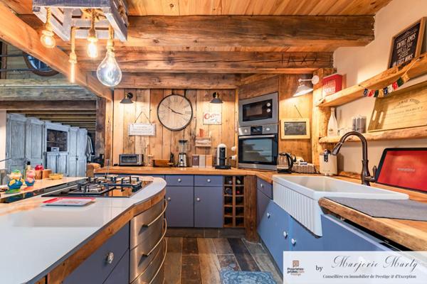 Vente Loft sur garage - Montbrun Des Corbieres (11700) - 5 pièce(s) - 175 m2 -  235 000