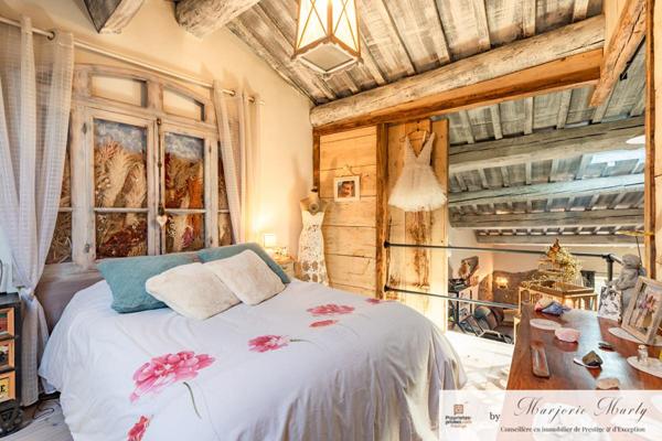 Vente Loft sur garage - Montbrun Des Corbieres (11700) - 5 pièce(s) - 175 m2 -  235 000