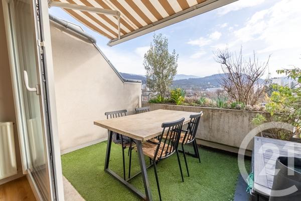 Appartement T6 à vendre  6 pièces - 110,81 m2 EYBENS - 38