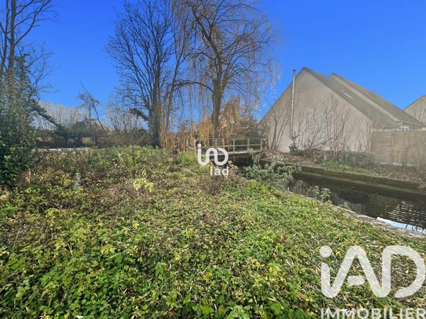 Terrain à vendre 2 389 m² Évry