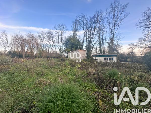 Terrain à vendre 2 389 m² Évry