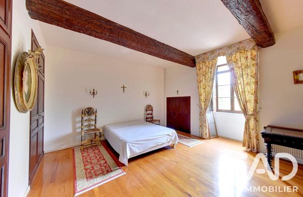 Immeuble à vendre 3 806 m² Passa