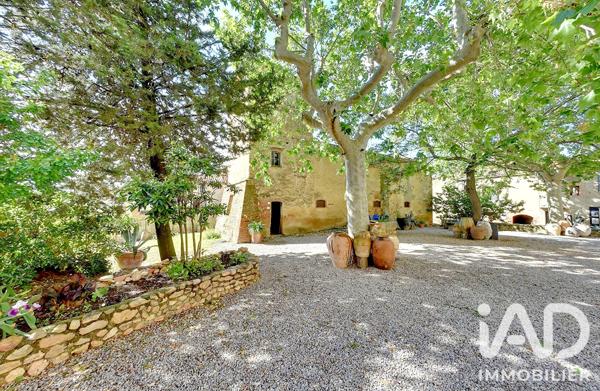 Immeuble à vendre 3 806 m² Passa
